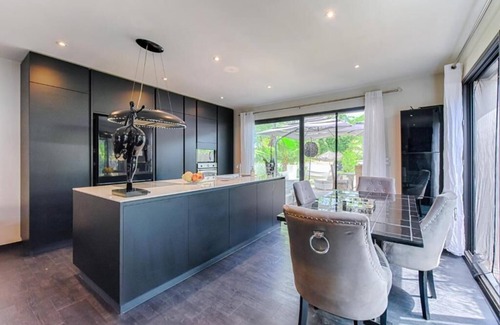 La Colle-sur-Loup Villa | VILLA LAGUNE