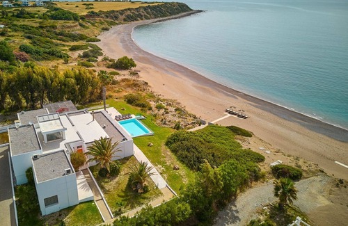 Lahania Villa | Villa Lakhania - Seven Bedroom Villa, Sleeps 14