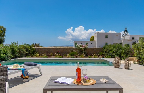 Plaka House | Villa Lantana - Salinus Naxian Villas