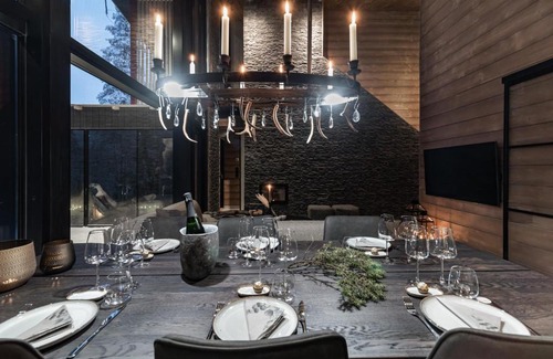Akaslompolo House | Villa Laponia