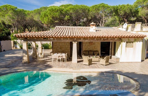 Matta 'e Peru Villa | Villa Lara d'Oriente: villa with pool in Budoni.
