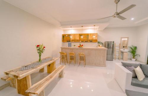Petitenget Villa | ☆ Villa Larissa ☆ Seminyak 2BR Pool Kuta Petitenget