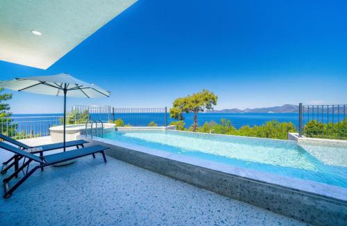 Oludeniz Villa | Villa Larissa with Sea View