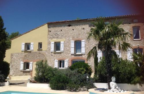 Puybegon Villa | Villa Larmes - Spacieuse - Piscine - SPA
