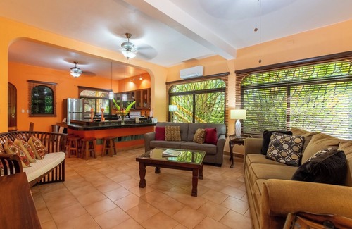 Nosara Villa | Villa Las Palmas Tropical Rental - Beach Front - WiFi - Water Tank - Porch - AC
