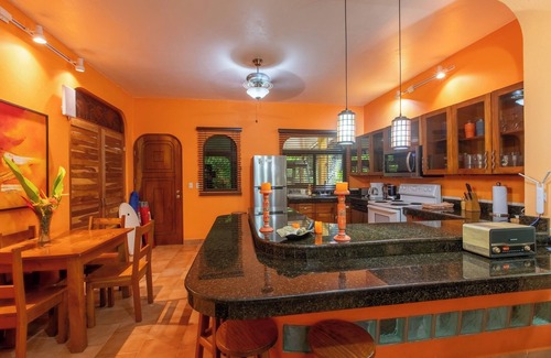 Nosara Villa | Villa Las Palmas Tropical Rental - Beach Front - WiFi - Water Tank - Porch - AC