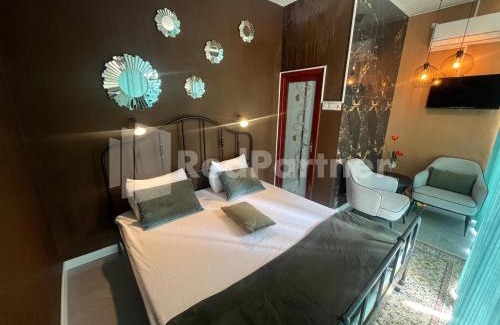 Ngantang Hotel | Villa Layar Selorejo Mitra RedDoorz
