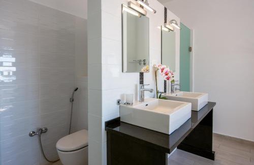 Podmaine Villa | Villa Lazi Sea View