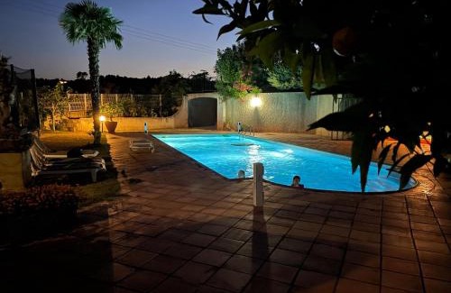 Aubenas Villa | Villa Lazuel, piscine privée chauffée, vue panoramique et jardin clos
