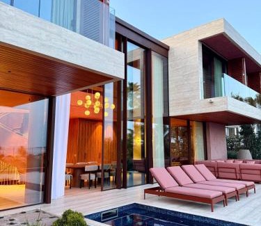 Mandelieu-la-Napoule Beach Villa | Villa Le Levant