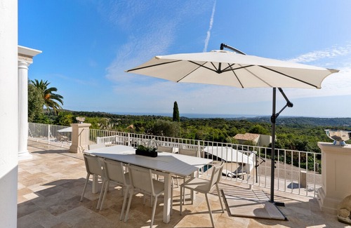 Villeneuve-Loubet Villa | Villa Le Roc - Valbonne, Cote d'Azur