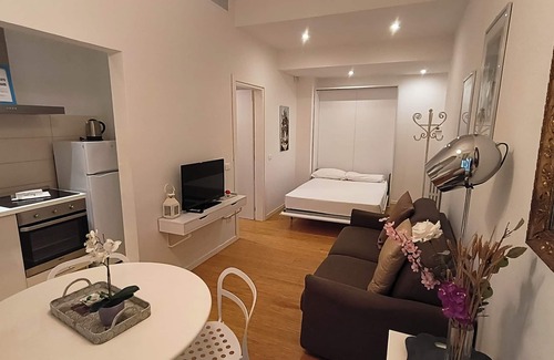 Florence Villa | Villa le statue is 5 km from the center of Florence, pool and private parking