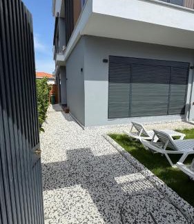 Lara Villa | Villa Lea - 4 km to the sea 9 km to the airport