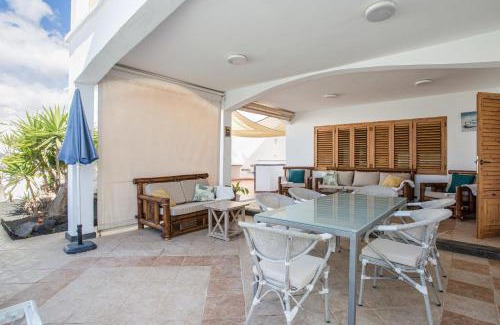 Puerto del Carmen Villa | Villa Lea