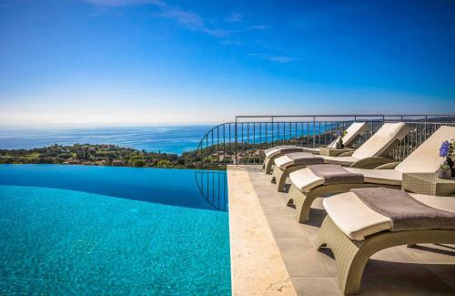 Mousata Villa | Villa Lemoni