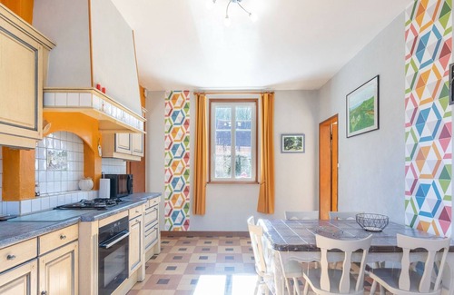 Wimille House | Villa les Aubépines in Wimille with garden