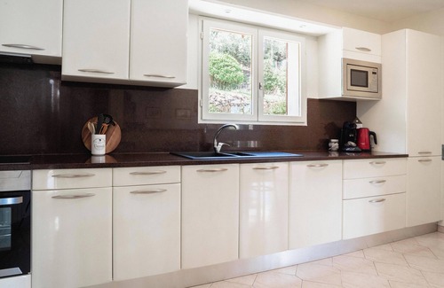 Cazedarnes Villa | VILLA LES BOSQUETS