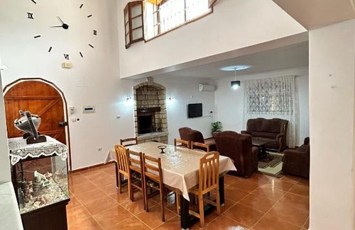 Tizi Ouzou Province Villa | Villa les deux palmiers
