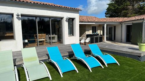 Le Bois-Plage-en-Re House | Villa les Dunes les pieds dans le sable SPA 5ch