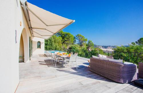 Roquefort-les-Pins Villa | Villa Les Feuillets VI4250 by Riviera Holiday Hom