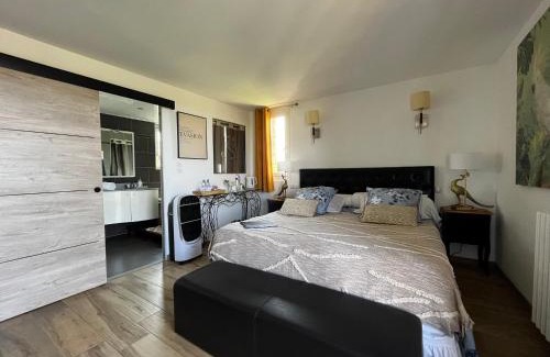 Puylaroque Bed & Breakfast | VILLA LES HAUTS VALLONS