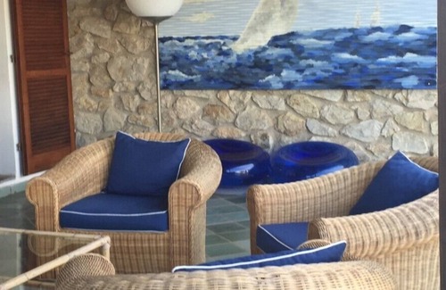 Porto Azzurro Villa | Villa Les Oliviers: an oasis within the Tuscan Archipelago