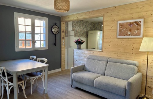 Saint-Martial Villa | Villa Les Rosiers in the Cévennes National Park!