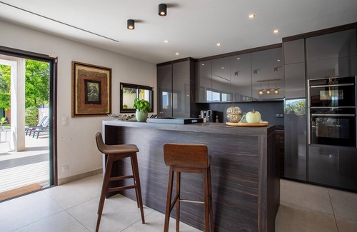 Gairaut Villa | Villa Les Sources VI4245 By Riviera Holiday Homes