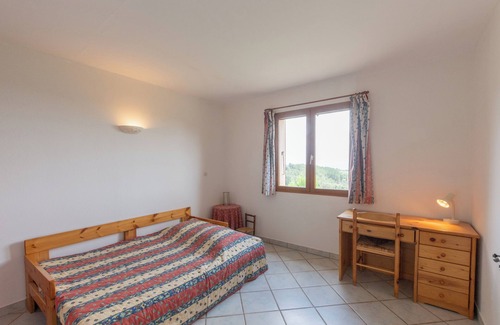 Planzolles Villa | Villa 'Les Tamaris' with Mountain View, Private Terrace and Private Garden