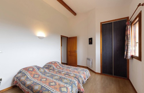 Planzolles Villa | Villa 'Les Tamaris' with Mountain View, Private Terrace and Private Garden