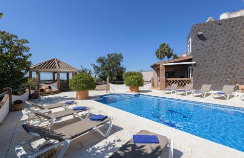 Estepona Villa | Villa Lina