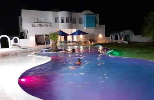 Djerba Villa | Villa Linda. Magnifique villa avec piscine