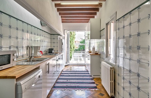 Soller House | Villa located at the market hall of Sóller own parking, pool, AC,10pax