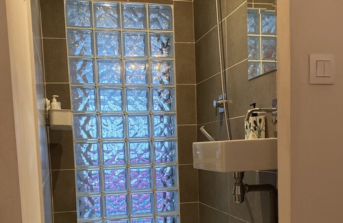 Cauderan House | Villa "Loft Parc Bordelais" with Private Pool & Wi-Fi