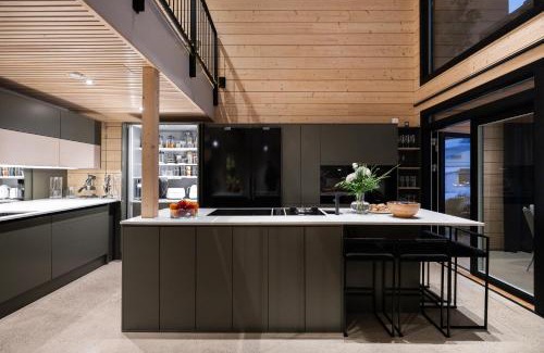 Rovaniemi House | Villa Log modern interior