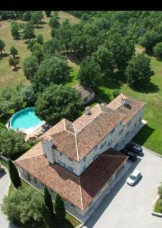 Filipini Villa | Villa LOU