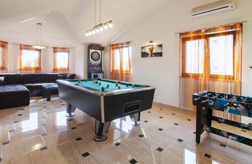 Jadreski Villa | Villa Luces