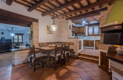 Castelfidardo Villa | Villa Lucia 9 - Three Bedroom Villa, Sleeps 9
