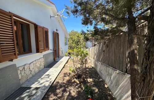 Maladroscia Villa | Villa Ludi