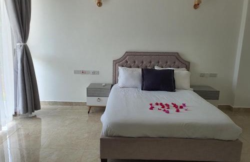 Gede Villa | Villa Luiz Danneel, A142