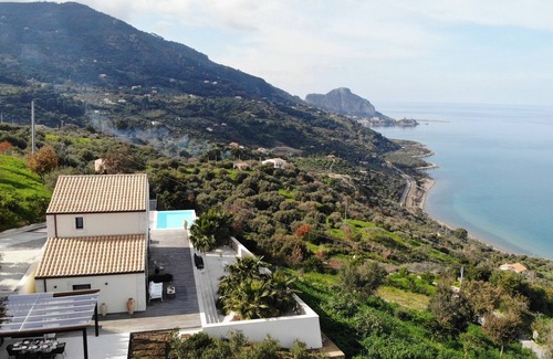 Cefalu Villa | Villa Luna 8 by Massimo Villas