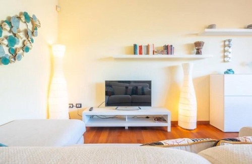 Eden Rock Villa | Villa Luna, Chia Eden Rock Wifi A / C