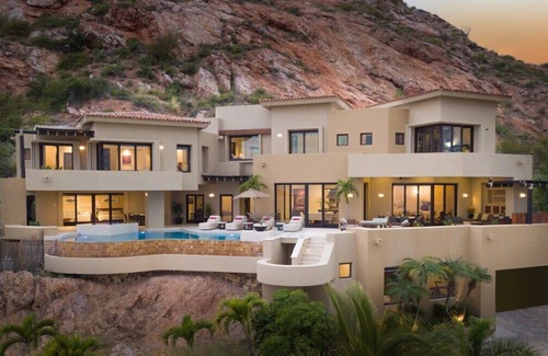 San Jose del Cabo Villa | Villa LunaMar - Beautiful New Listing