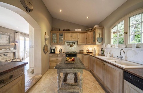 Chateauneuf-Grasse Villa | Villa Lunetta - Four Bedroom Villa, Sleeps 8