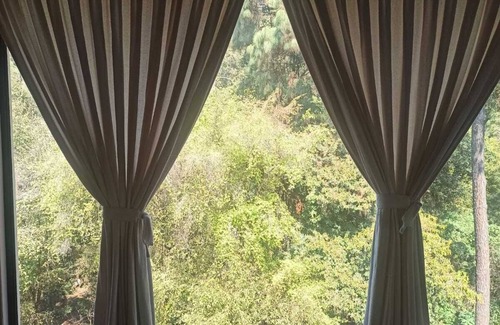 Valle de Bravo Villa | VILLA LUX AVANDARO