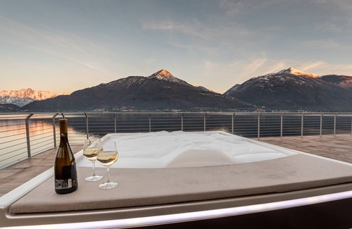 Vignola Villa | Villa Lux "Casa di Sasso" on Lake Como - from owners