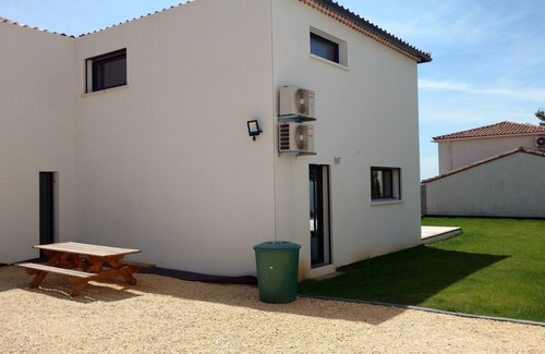 Ales House | Villa Luxueuse Avec Piscine Pour Profiter du Climat du sud de la France