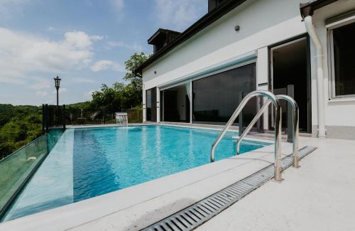 Seoci Other | Villa Luxury A&A