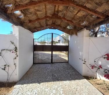 Aghir Villa | Villa Lyliad