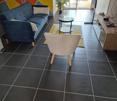 Case-Pilote Villa | Villa lyly blue
